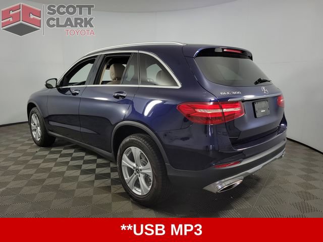 Used 2018 Mercedes-Benz GLC 300 4MATIC image 5