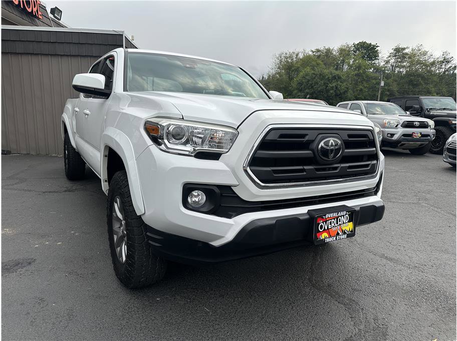 Used 2019 Toyota Tacoma 4x4 Double Cab image 11