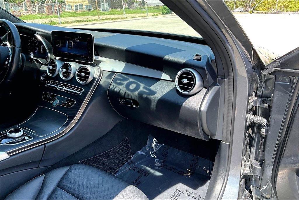 Used 2021 Mercedes-Benz C 300 4MATIC Sedan w/ AMG Line image 15