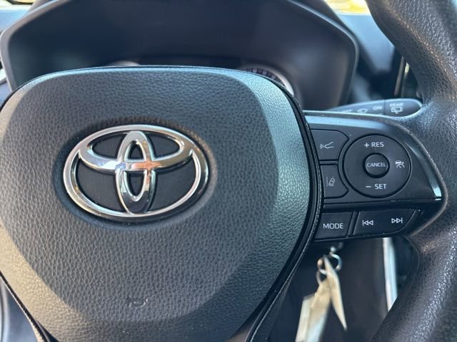 Used 2020 Toyota RAV4 LE w/ All Weather Liner Package image 36