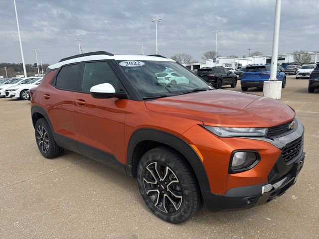 Used 2022 Chevrolet TrailBlazer ACTIV w/ Sun and Liftgate Package image 1