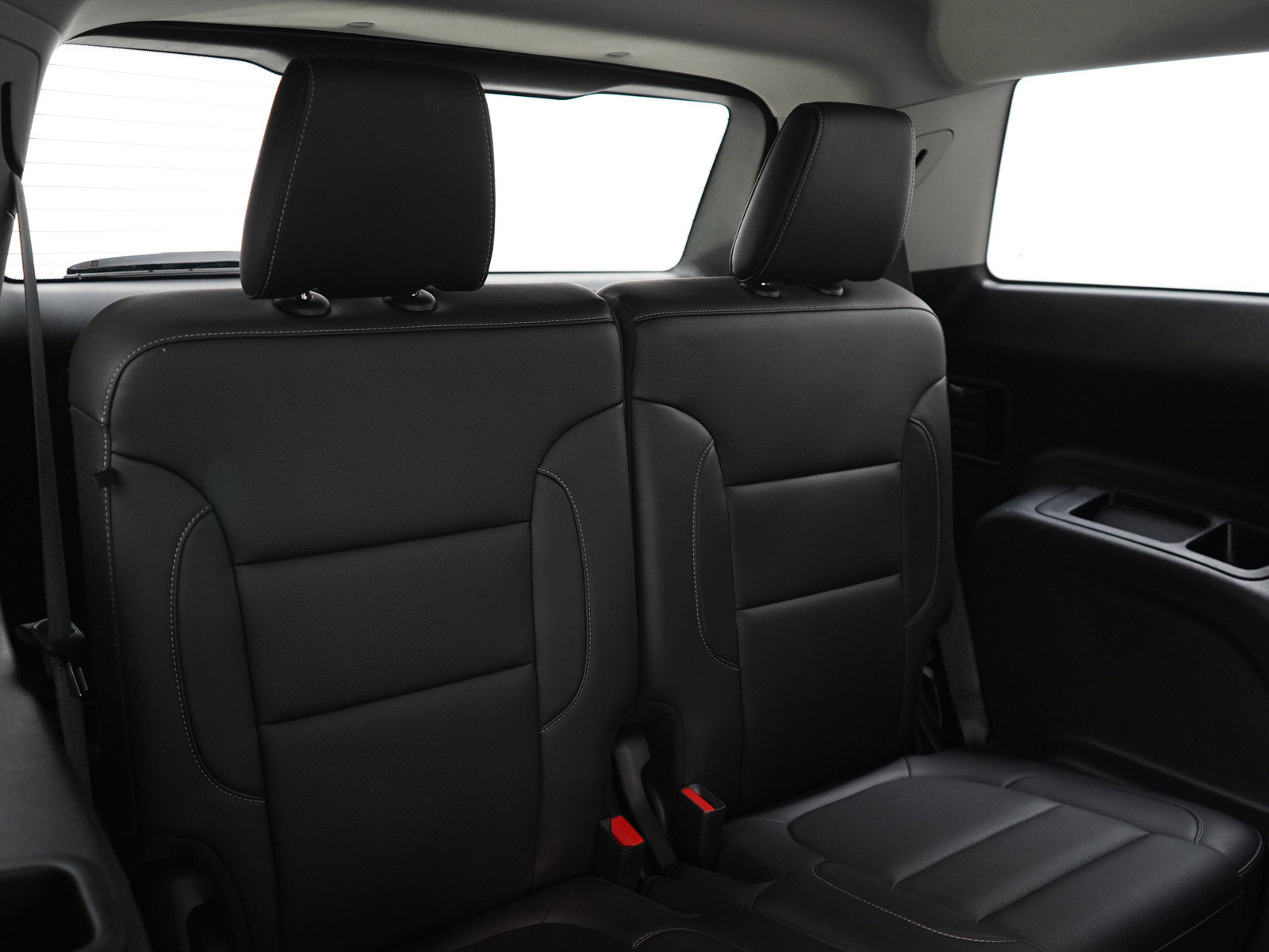 Used 2023 GMC Acadia SLT image 11