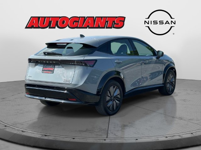 Used 2024 Nissan Ariya AWD image 5