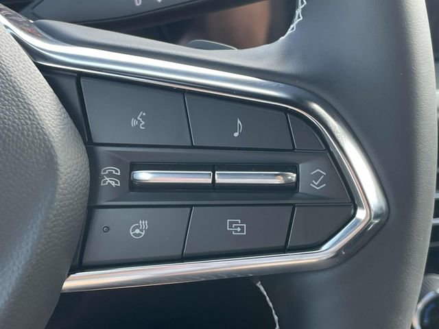 New 2025 Chevrolet Traverse LT w/ Driver Confidence Package image 13