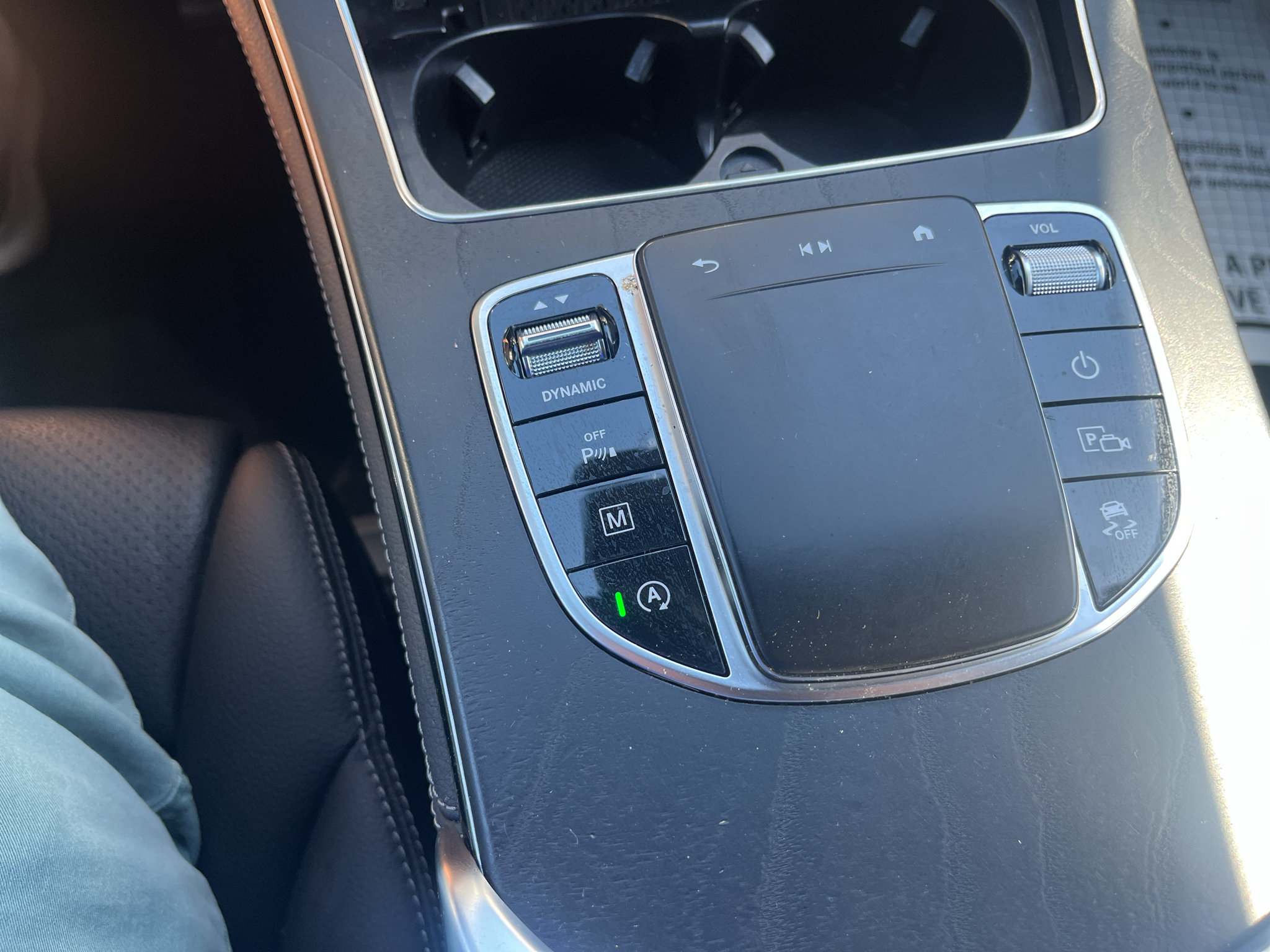 Used 2020 Mercedes-Benz GLC 300 4MATIC Coupe image 20