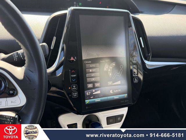 Certified 2018 Toyota Prius Four w/ Advanced Technology Package image 20