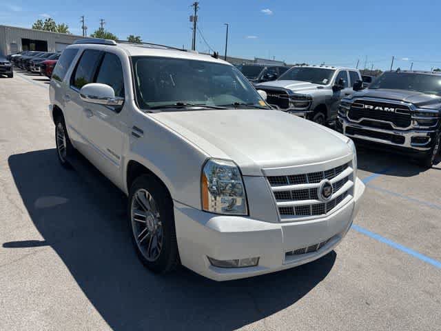 Used 2013 Cadillac Escalade Premium AWD/4WD image 26