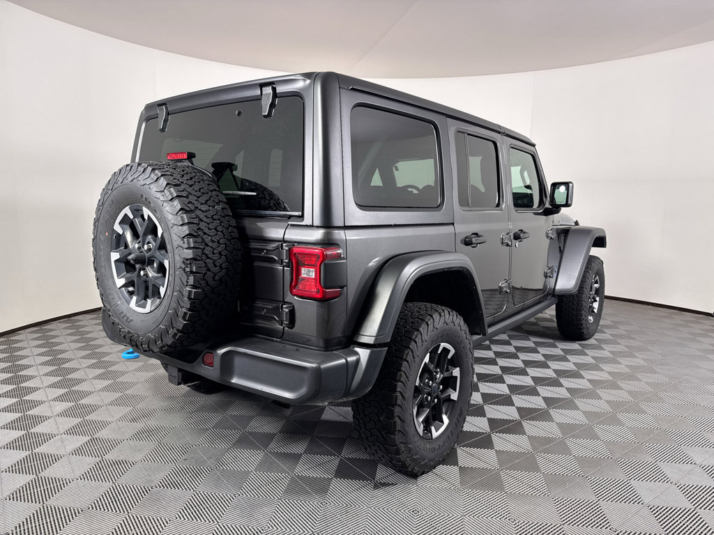 Used 2024 Jeep Wrangler Unlimited Rubicon 4xe image 18