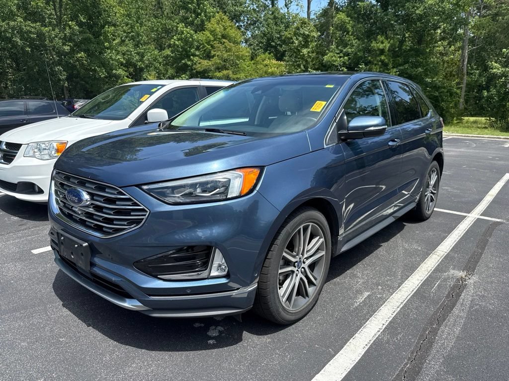 Used 2019 Ford Edge Titanium w/ Equipment Group 301A FWD image 1