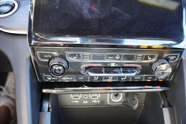 New 2025 Jeep Grand Cherokee Limited w/ Trailer Tow Package image 14