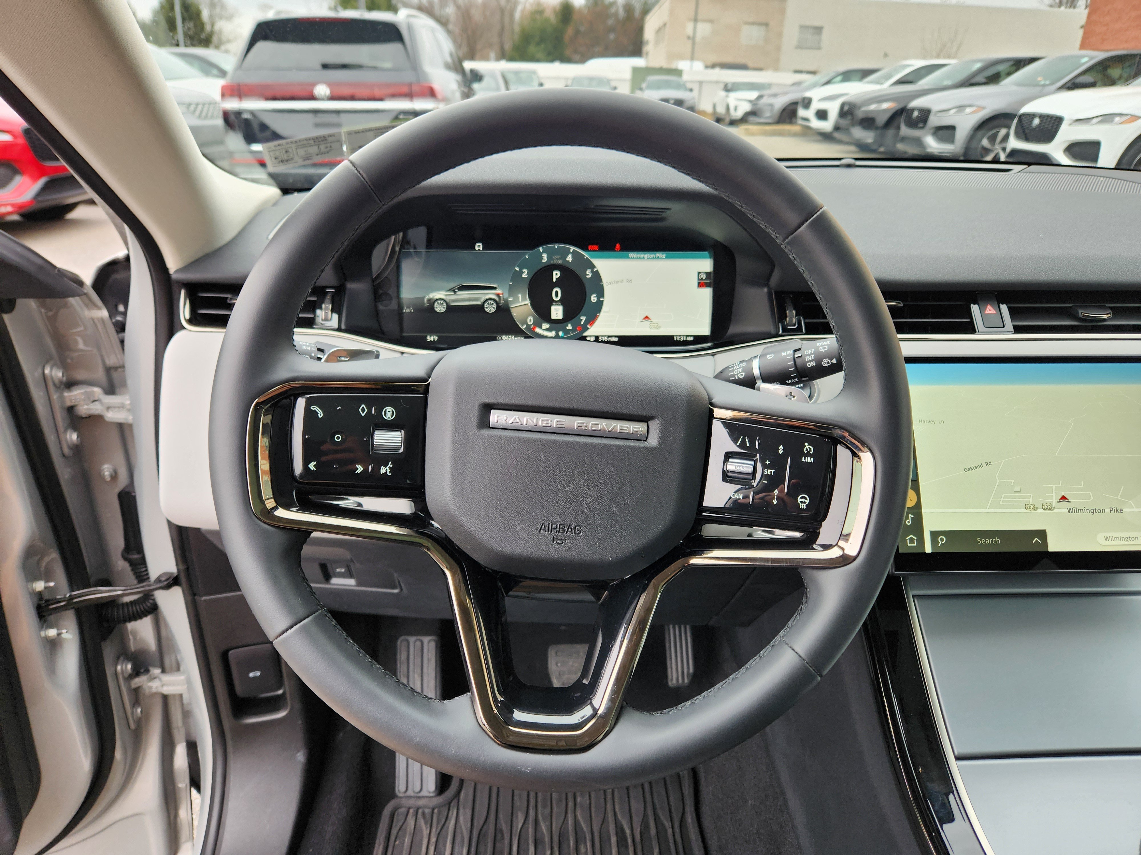 Certified 2025 Land Rover Range Rover Evoque S AWD/4WD image 18