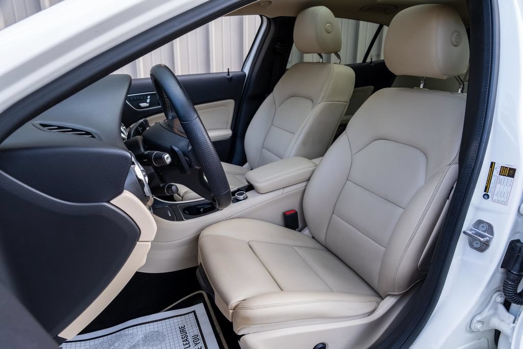 Used 2019 Mercedes-Benz GLA 250 4MATIC image 21