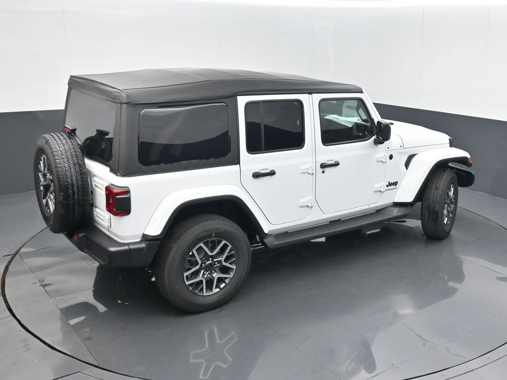 New 2025 Jeep Wrangler Sahara image 36