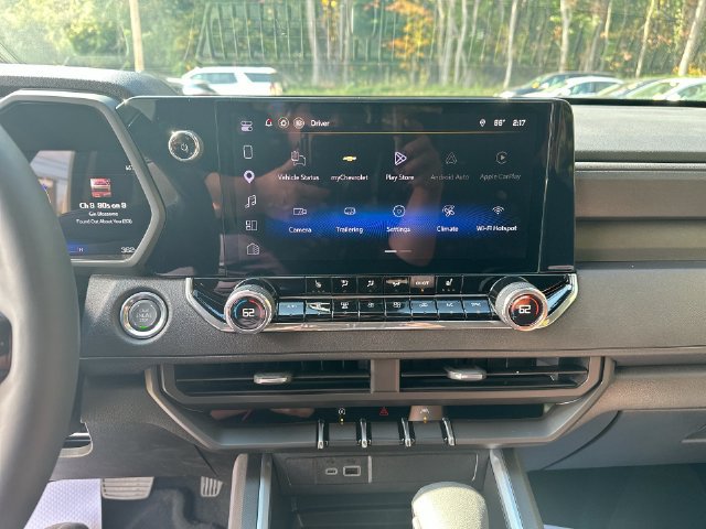 Used 2026 Chevrolet Colorado Trail Boss AWD/4WD image 23