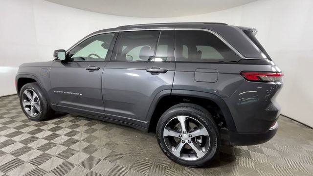 Used 2023 Jeep Grand Cherokee 4WD 4xe image 7