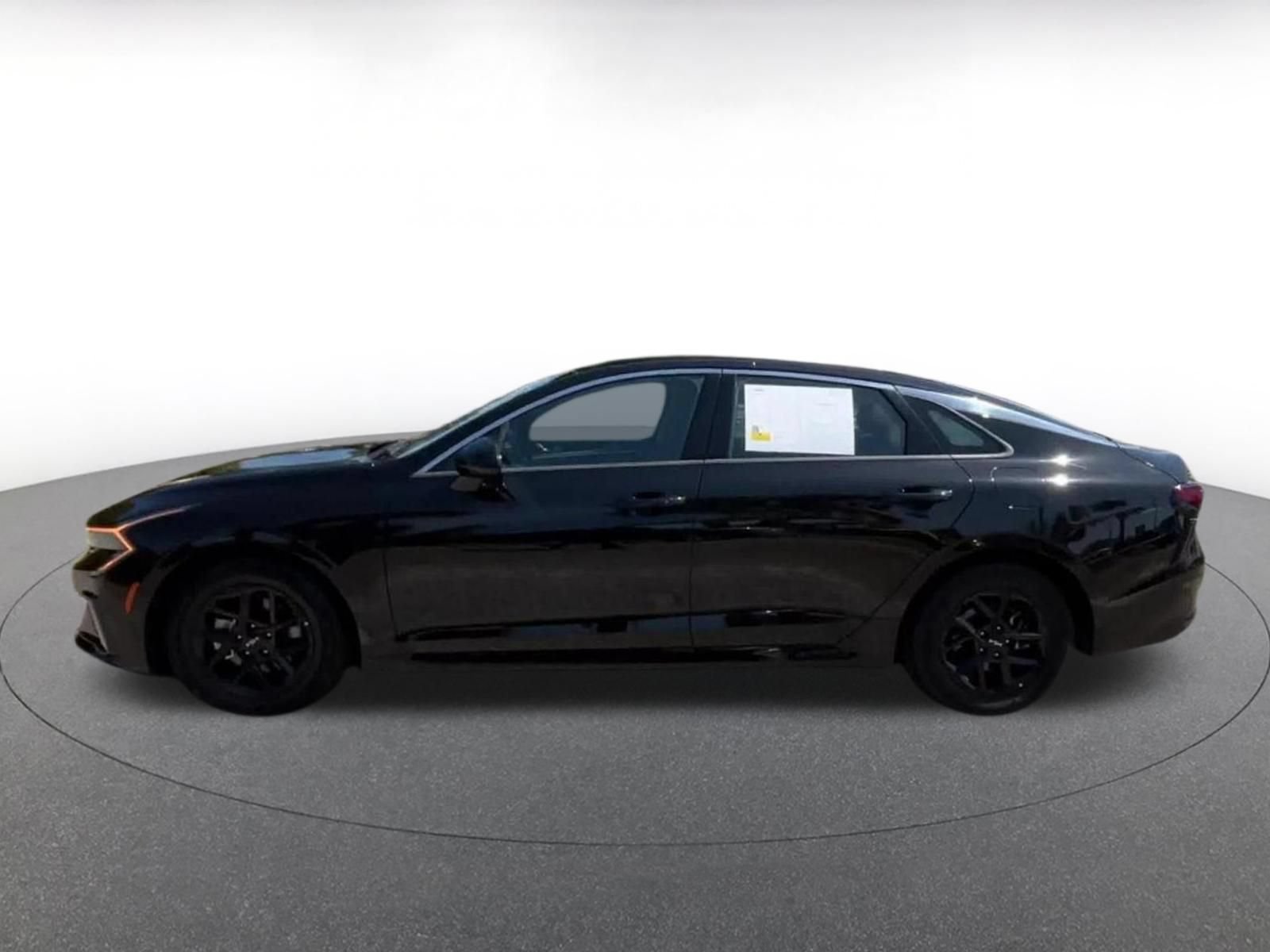 Used 2025 Kia K5 LXS FWD image 9