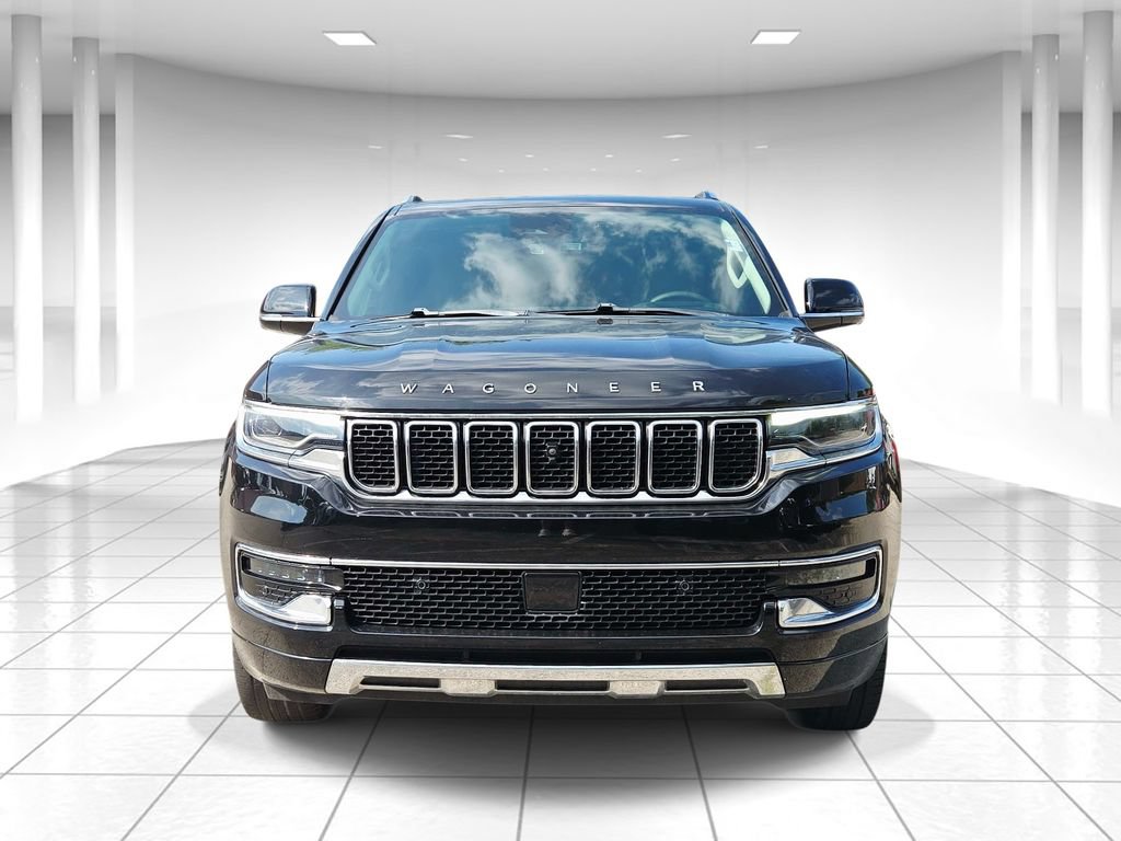 Certified 2023 Jeep Wagoneer Series III w/ Premium Group I AWD/4WD image 8