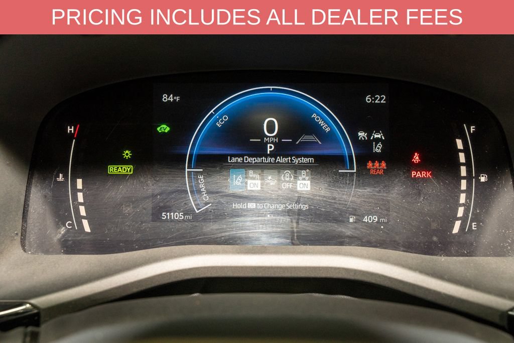 Used 2025 Toyota Camry SE FWD image 17