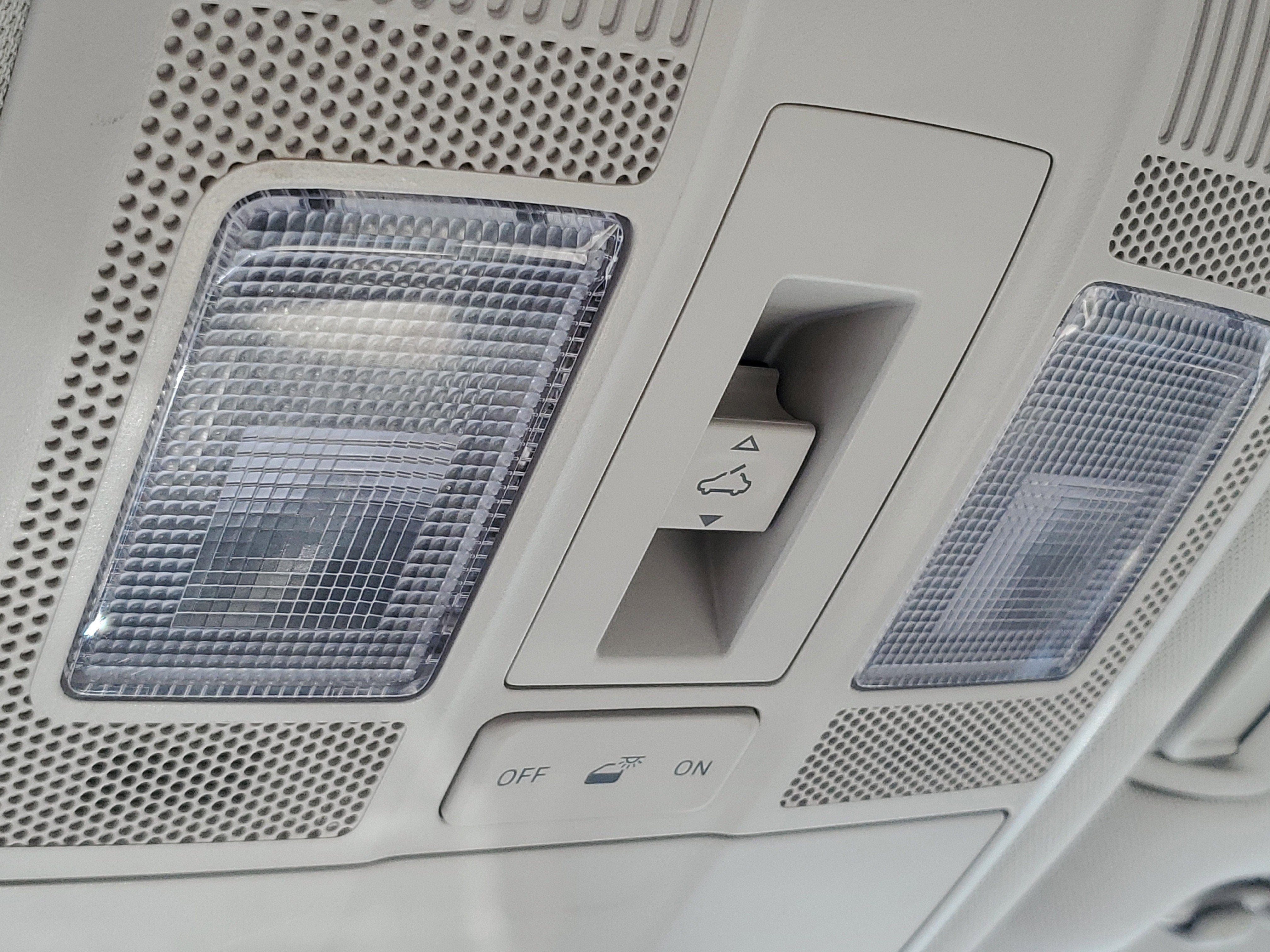 Used 2023 MAZDA CX-9 Touring image 33