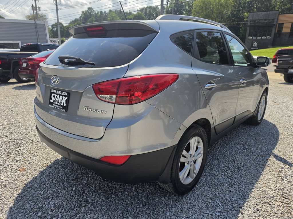 Used 2010 Hyundai Tucson GLS w/ Popular Equipment Pkg 2 FWD image 5