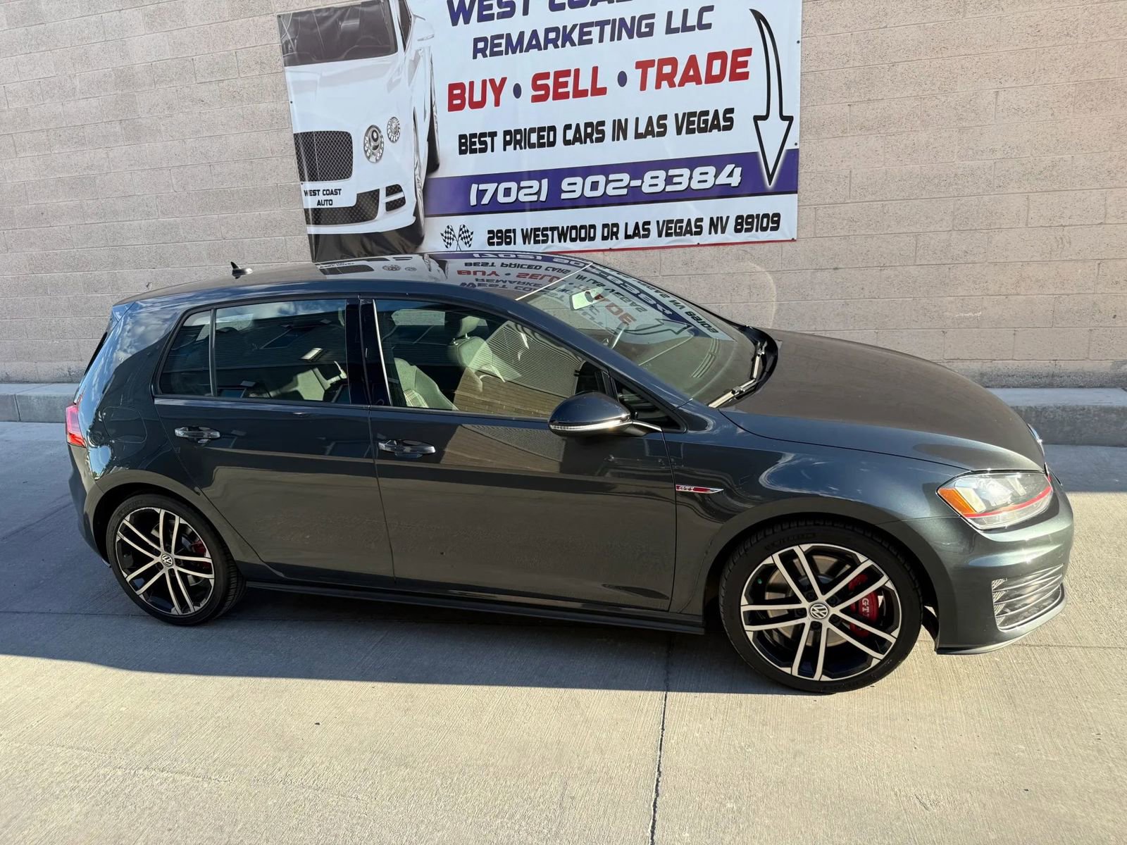 Used 2017 Volkswagen GTI Sport FWD image 3