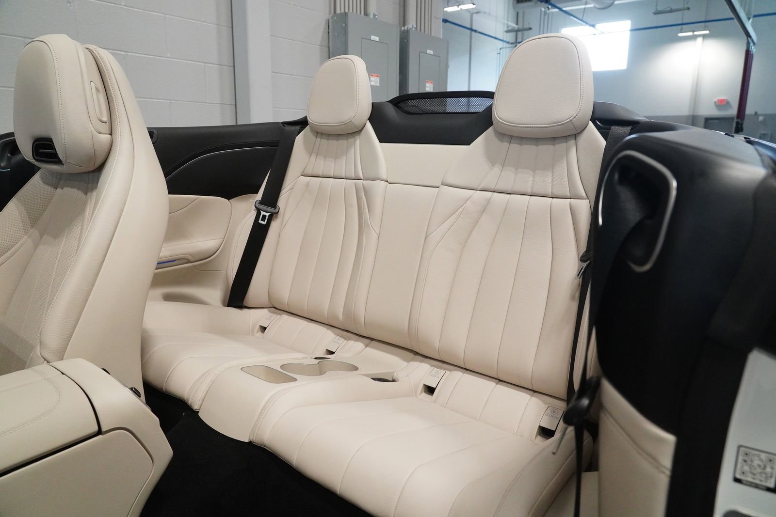 New 2026 Mercedes-Benz CLE 53 AMG 4MATIC Cabriolet image 19