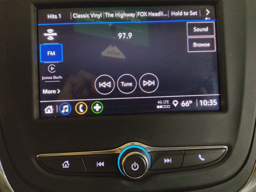 Used 2023 Chevrolet Equinox LT FWD image 25