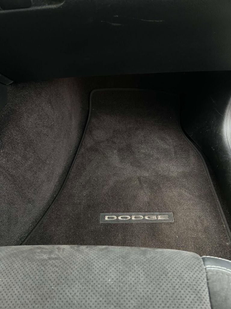 Used 2017 Dodge Challenger R/T Plus image 20