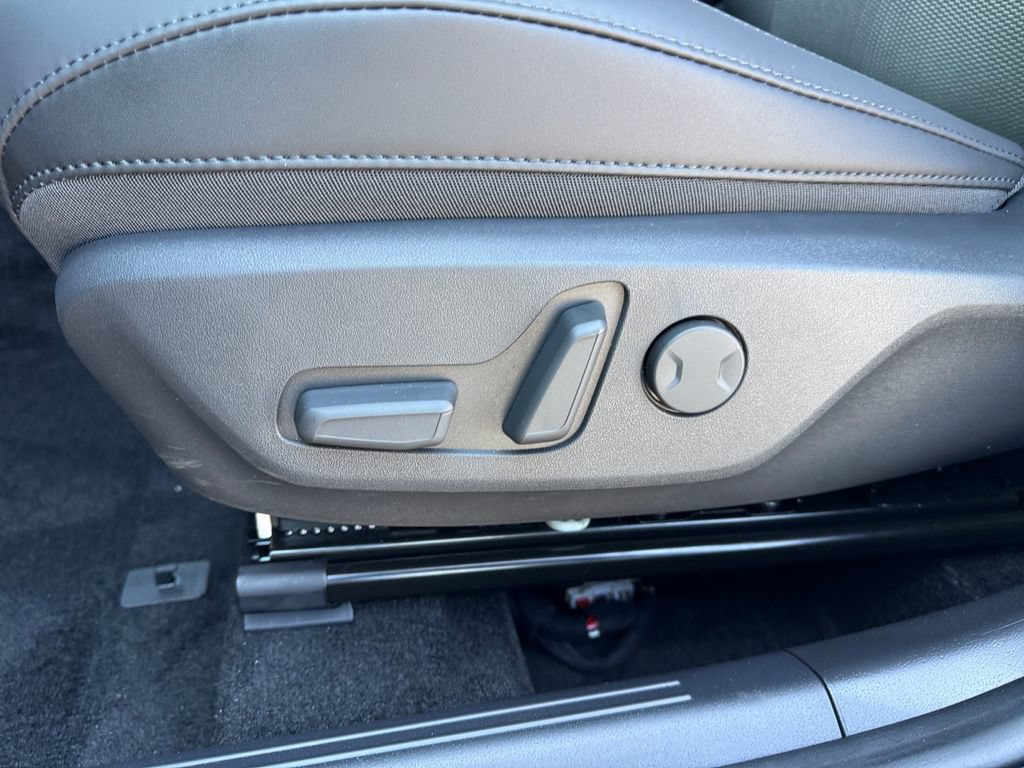 New 2026 Kia Niro EX w/ EX Premium Package FWD image 16