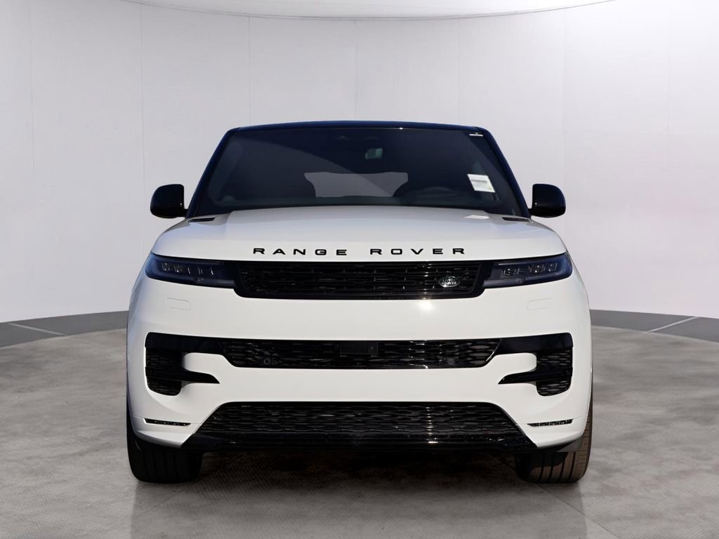 New 2026 Land Rover Range Rover Sport Dynamic SE image 2