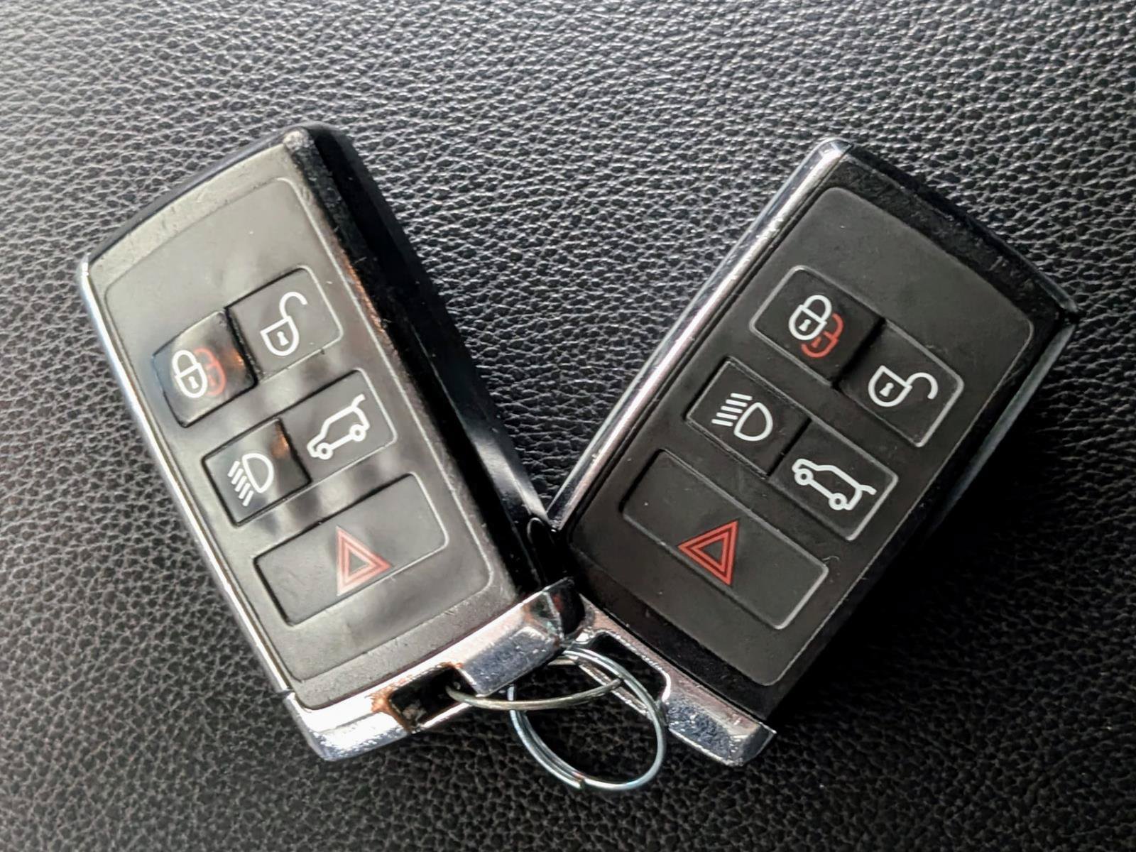 Used 2020 Land Rover Range Rover AWD/4WD image 41