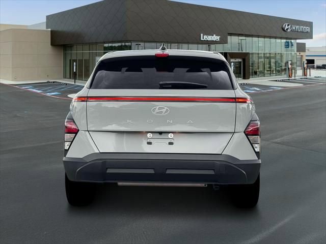 New 2026 Hyundai Kona SE image 6