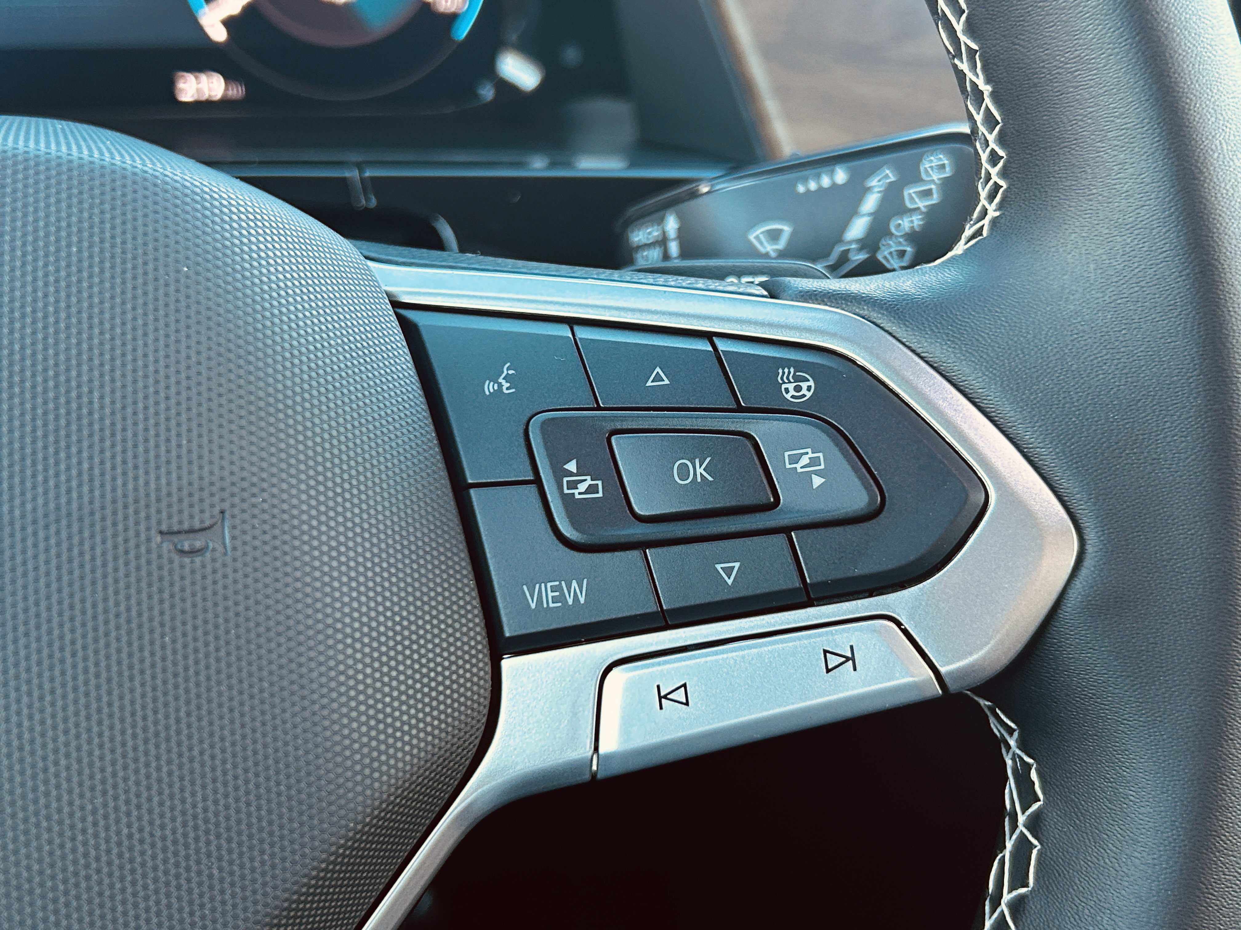 New 2026 Volkswagen Atlas SE image 20