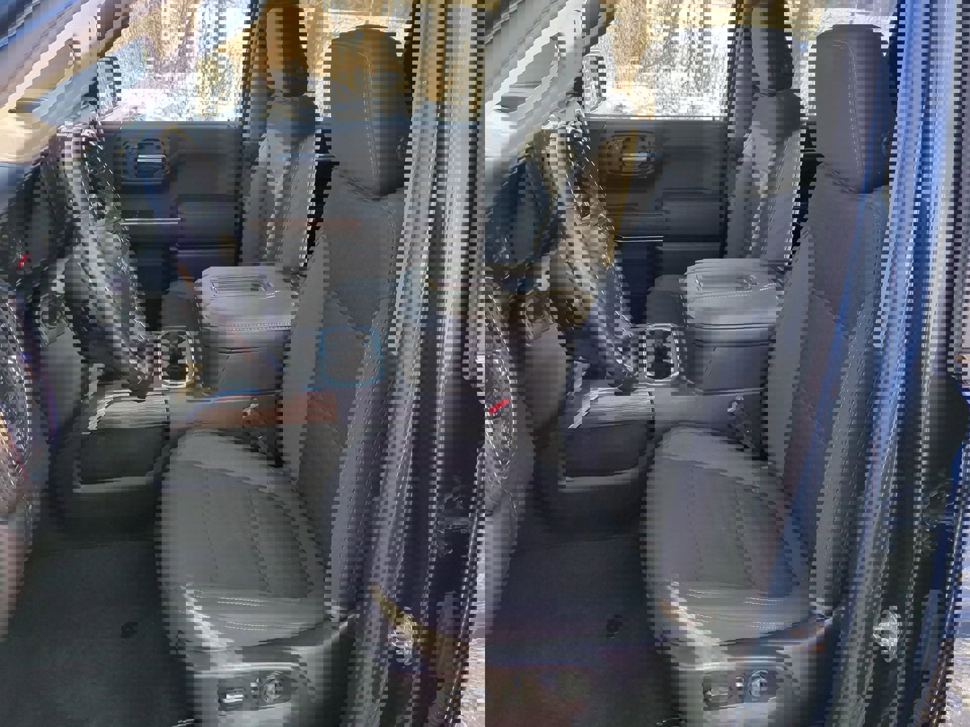 Certified 2021 Chevrolet Silverado 1500 LT Trail Boss image 18