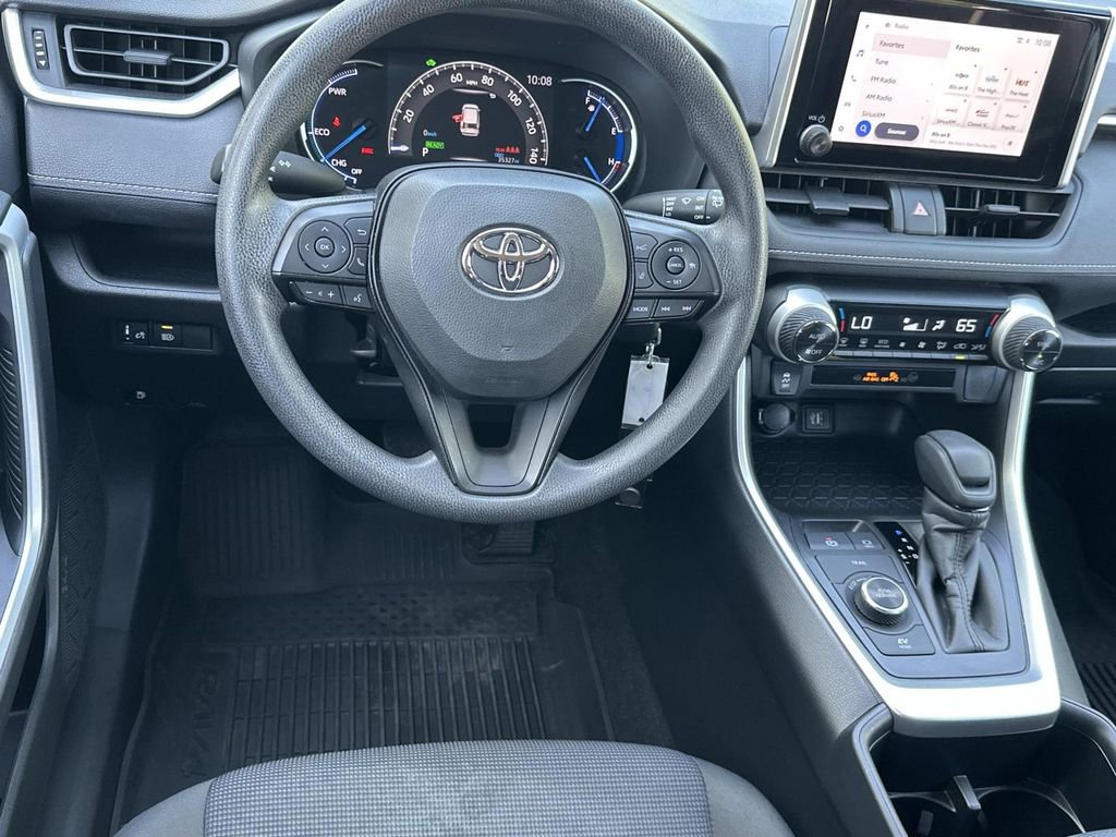 Used 2023 Toyota RAV4 LE AWD/4WD image 23