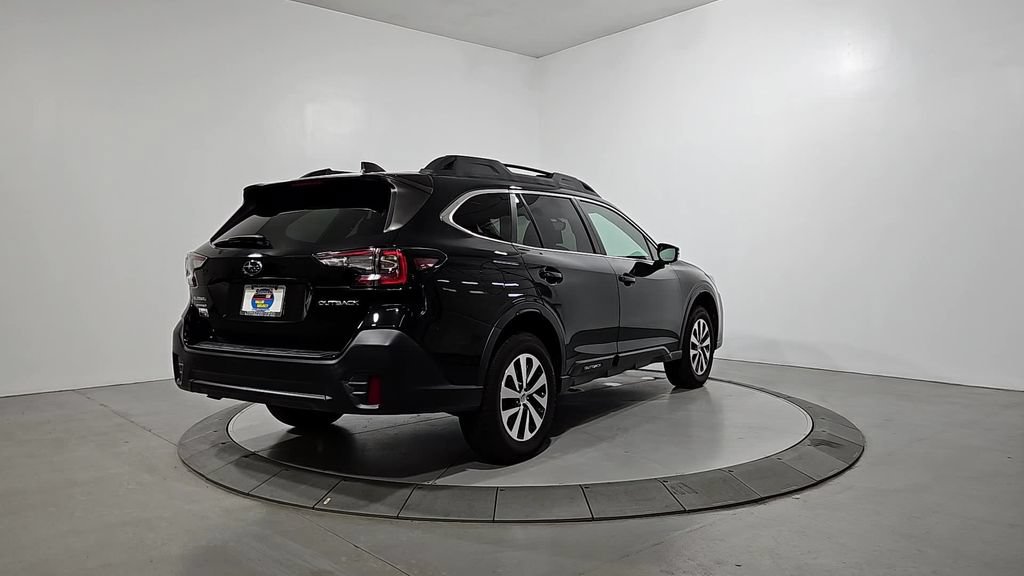 Used 2021 Subaru Outback Premium AWD/4WD image 5