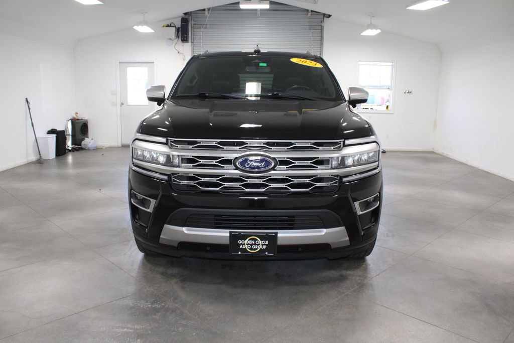 Used 2023 Ford Expedition Max Platinum image 3