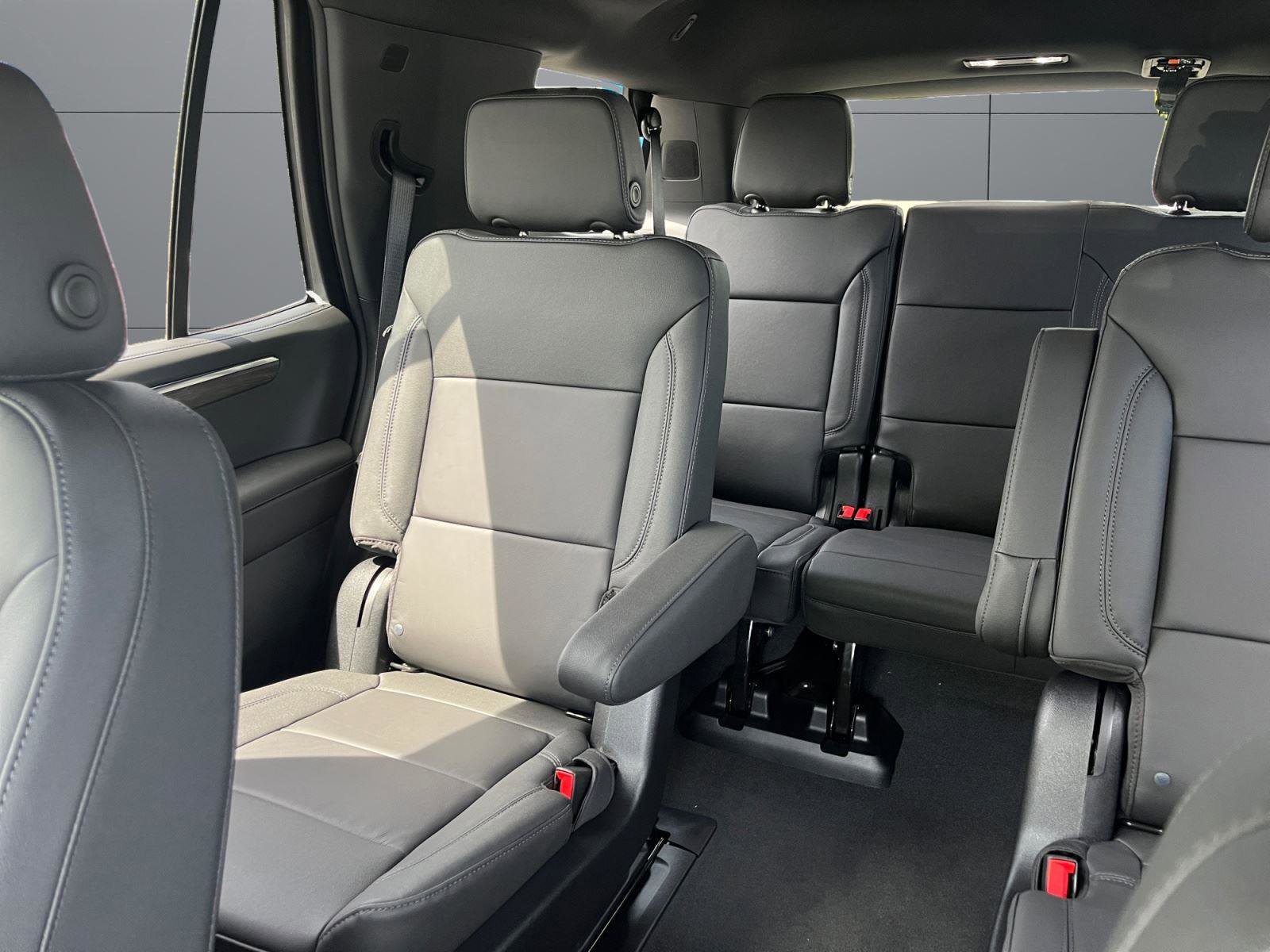 New 2026 Chevrolet Tahoe LT w/ Comfort Package AWD/4WD image 13