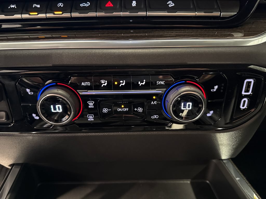 New 2026 Chevrolet Silverado 1500 LT Trail Boss w/ LT Trail Boss Premium Package AWD/4WD image 16