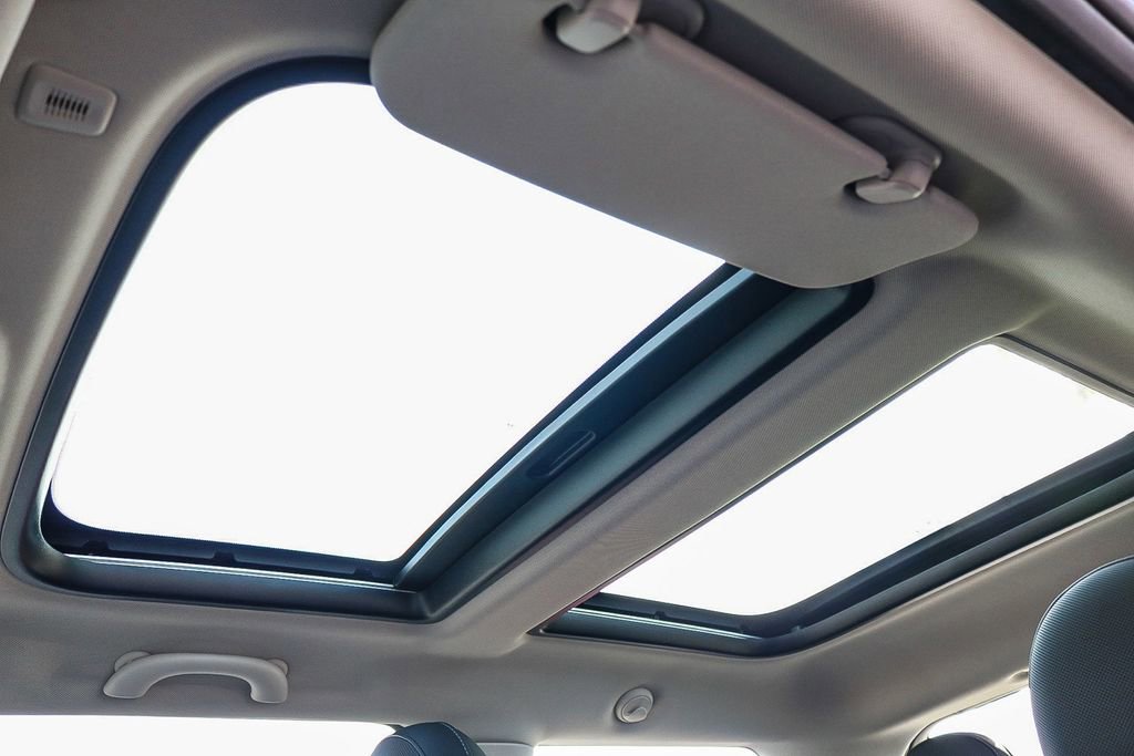 Used 2023 MINI Cooper S image 25