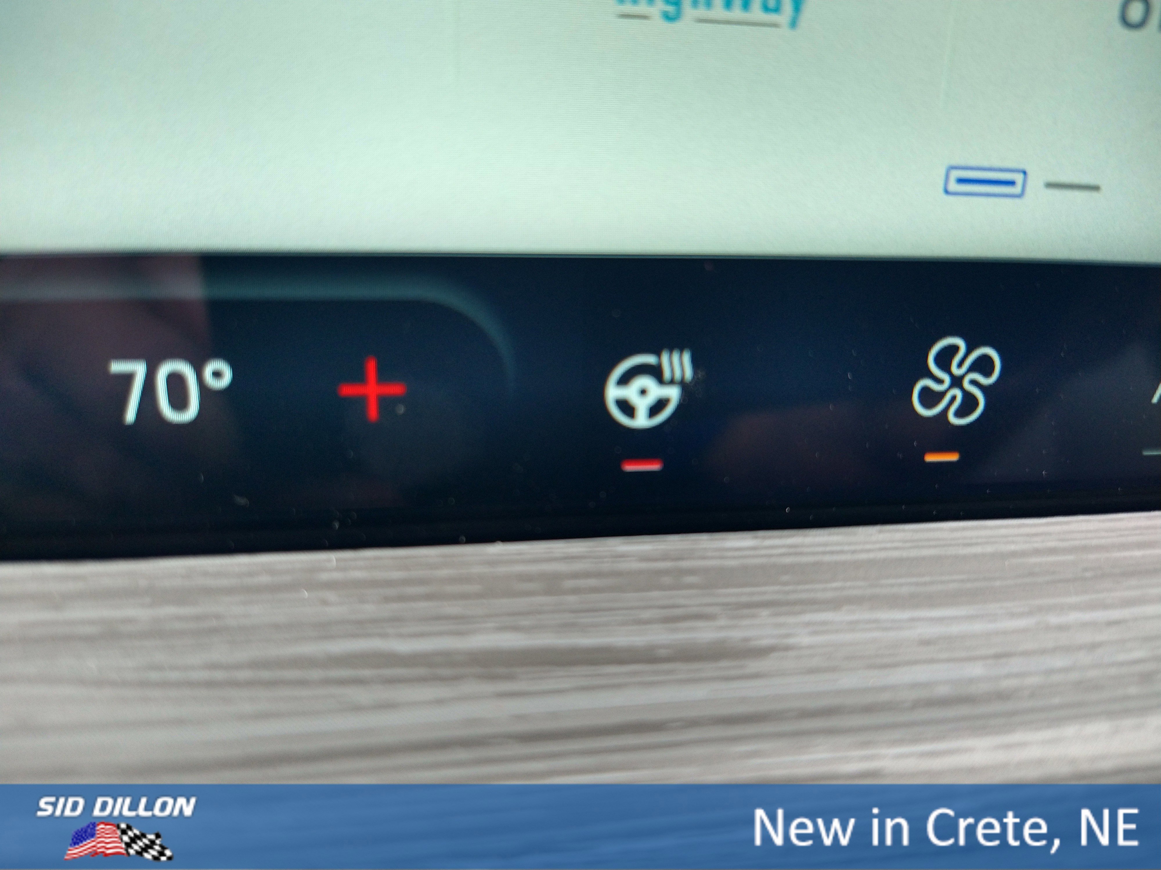 New 2025 Ford Escape SE w/ PHEV Premium Package image 10