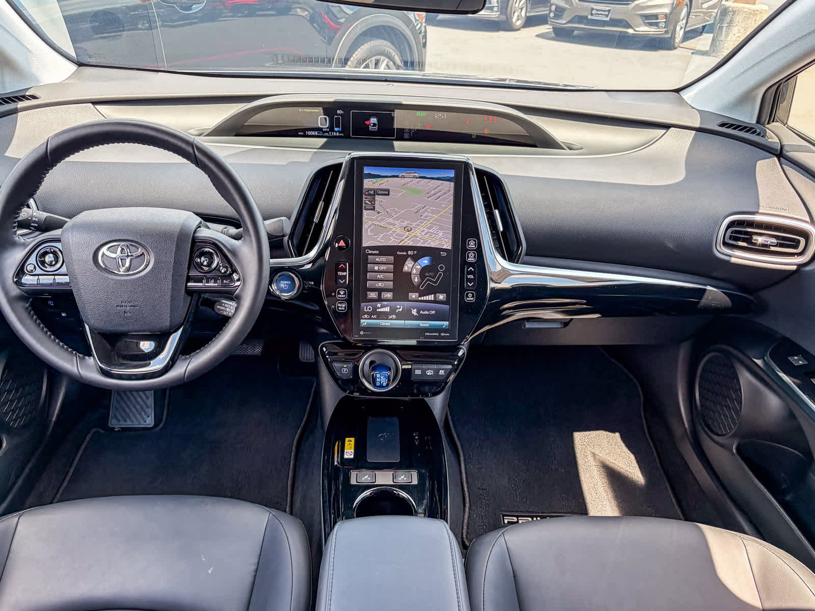 Used 2022 Toyota Prius Prime XLE FWD image 11