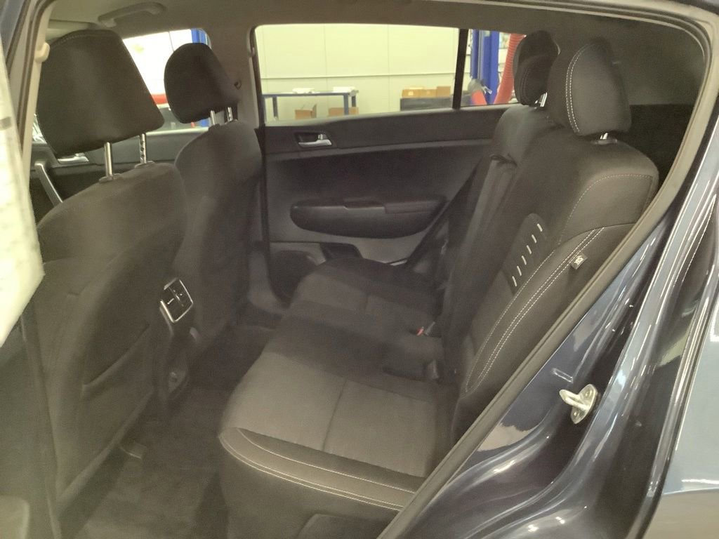 Used 2020 Kia Sportage LX w/ LX Popular Package AWD/4WD image 14