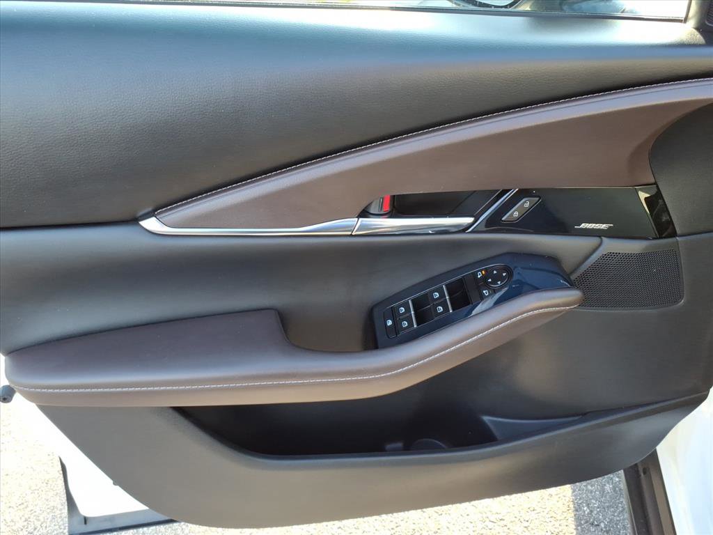 Used 2021 MAZDA CX-30 2.5 Turbo w/ Premium Package image 23