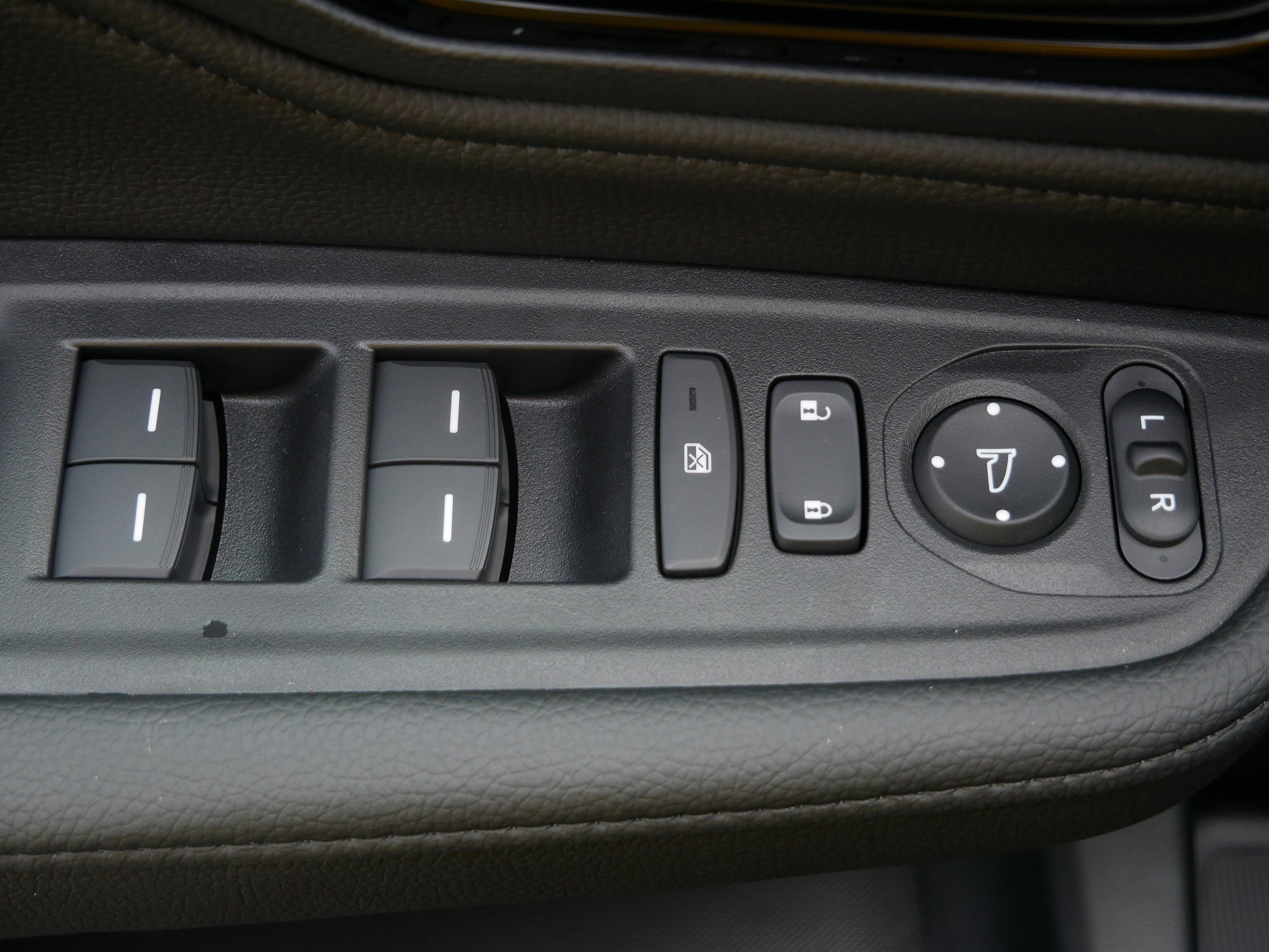 New 2026 Honda Odyssey Touring image 13