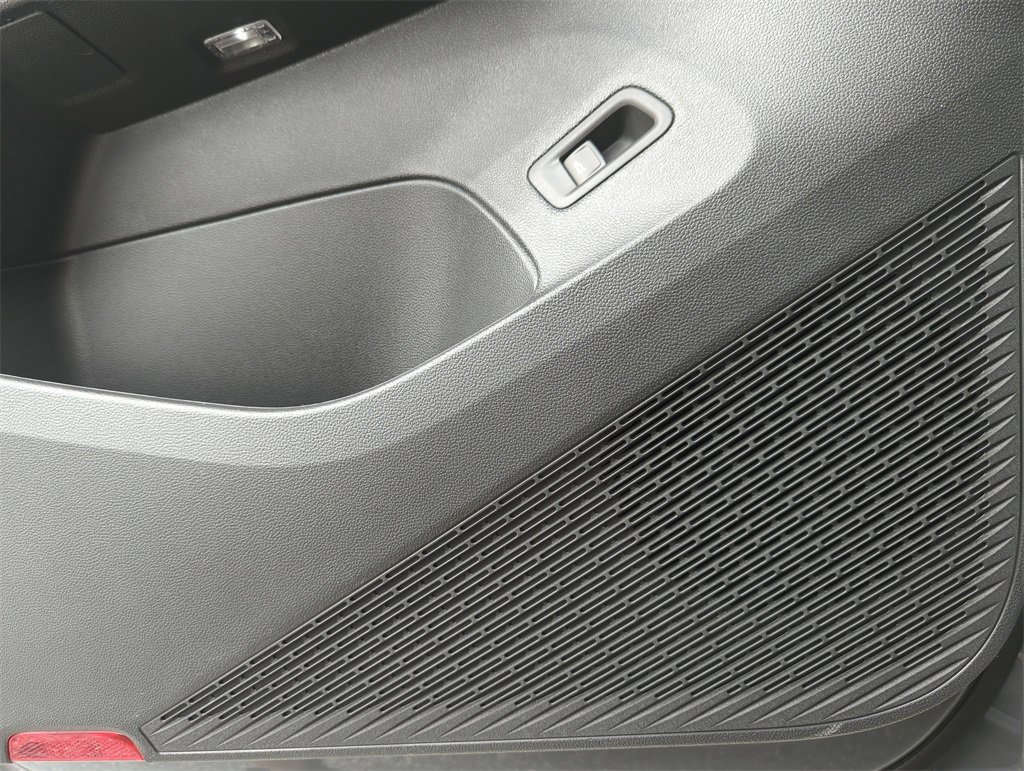 New 2026 Volkswagen Atlas Cross Sport SEL R-Line image 29