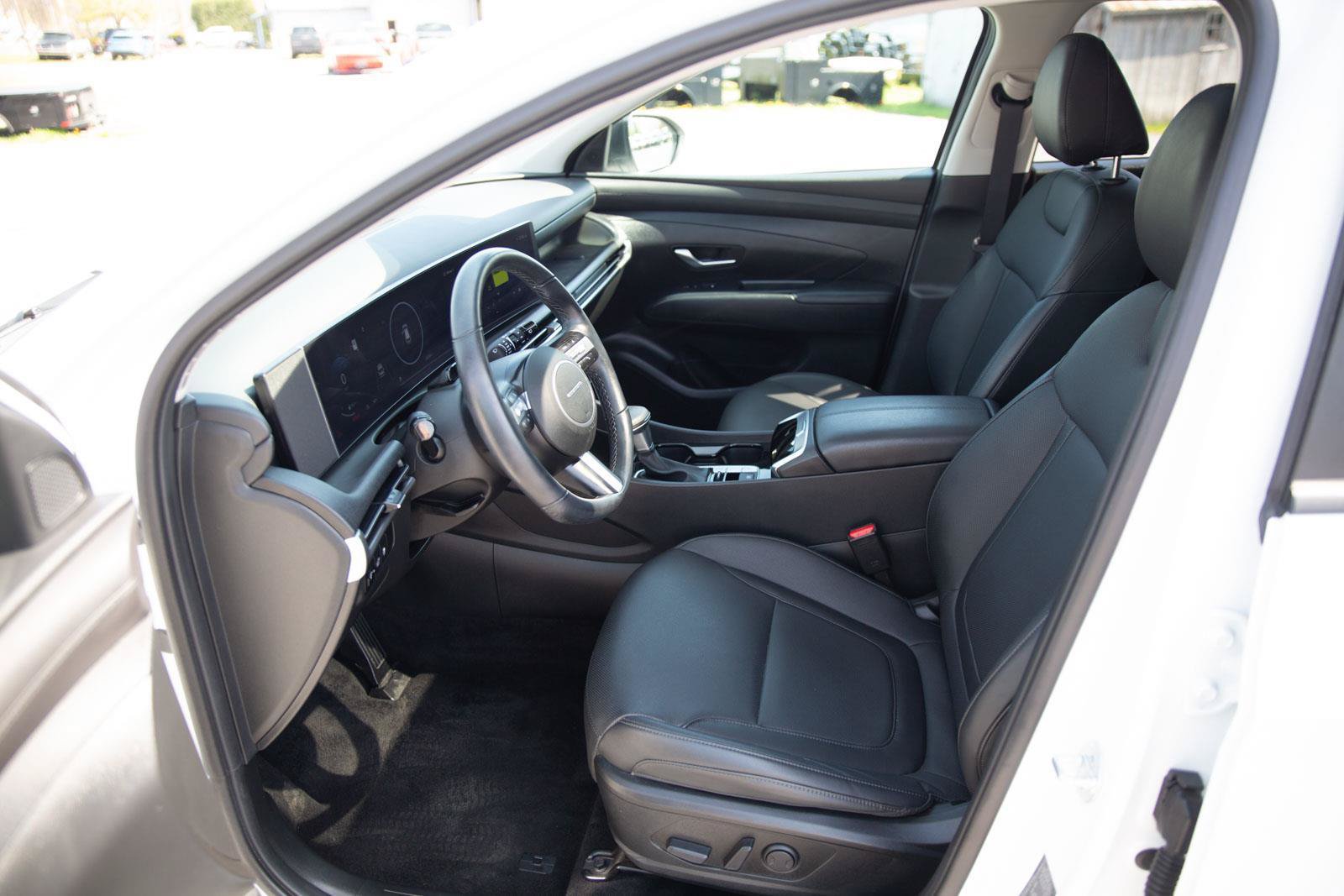 Used 2025 Hyundai Tucson SEL AWD/4WD image 21