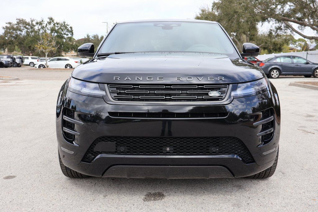 Used 2026 Land Rover Range Rover Evoque Dynamic SE image 2