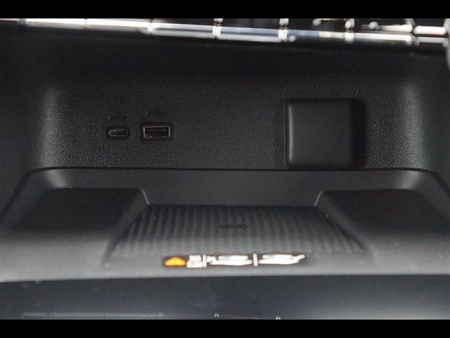 New 2026 Chevrolet Traverse LT image 12