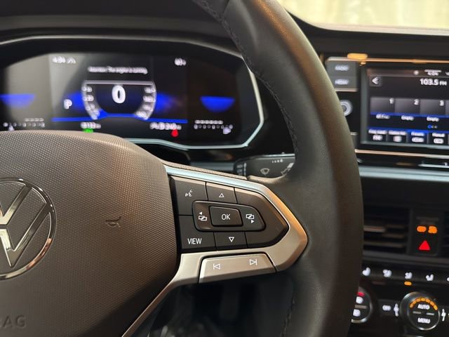 Certified 2024 Volkswagen Jetta SE image 17